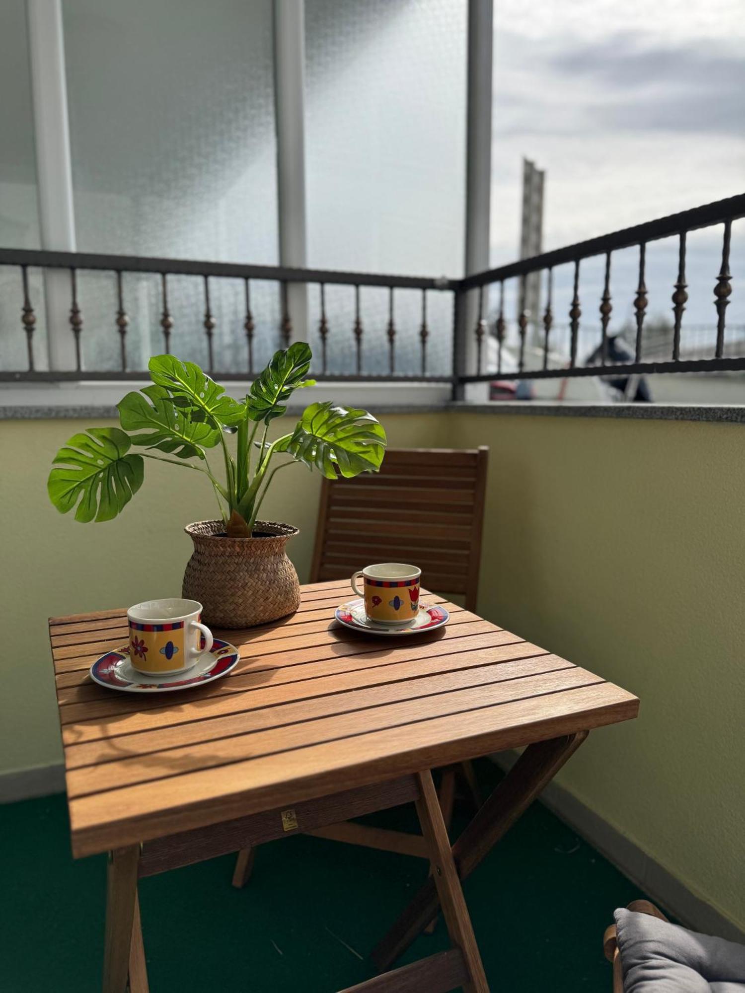 Apartment Tri sunca Baška Voda Exterior foto
